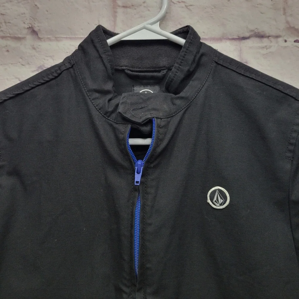 Y2K Volcom Youth Size M‎ Black Bomber Jacket Skater Grunge Zip Casual Streetwear